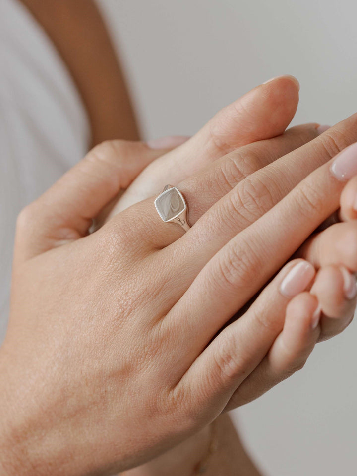 Anchor Signet Cremation Ring in 14K White Gold