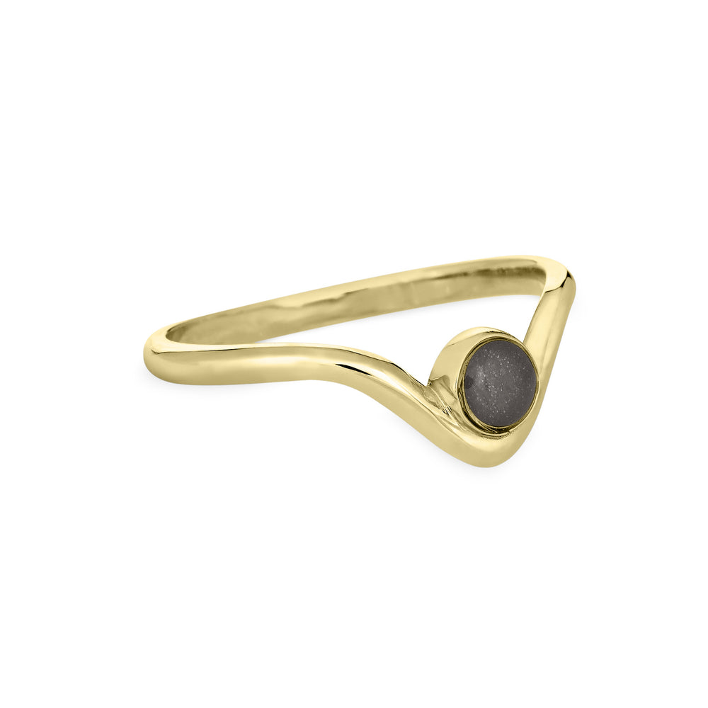 Side of Close By Me's Chevron Circle Setting Cremation Ring in 14K Yellow Gold