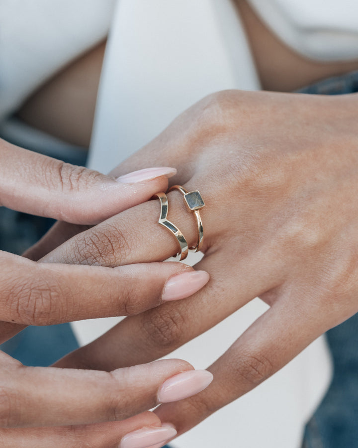 Chevron Cremation Ring in 14K Rose Gold