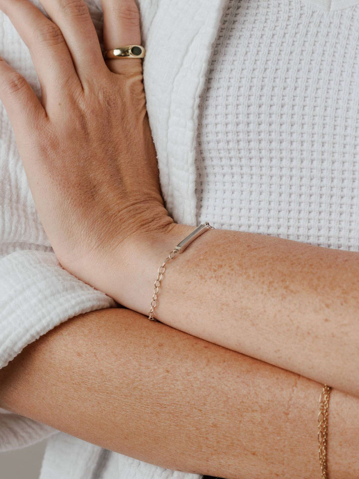 Thin Lateral Bar Chain Cremation Bracelet in Sterling Silver