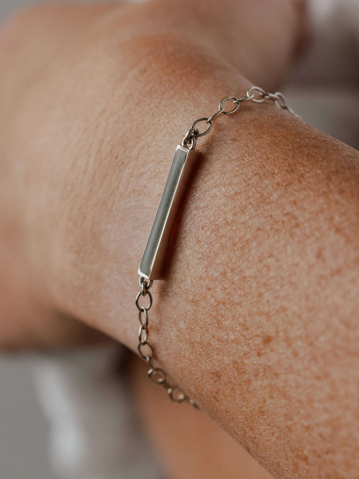 Thin Lateral Bar Chain Cremation Bracelet in Sterling Silver