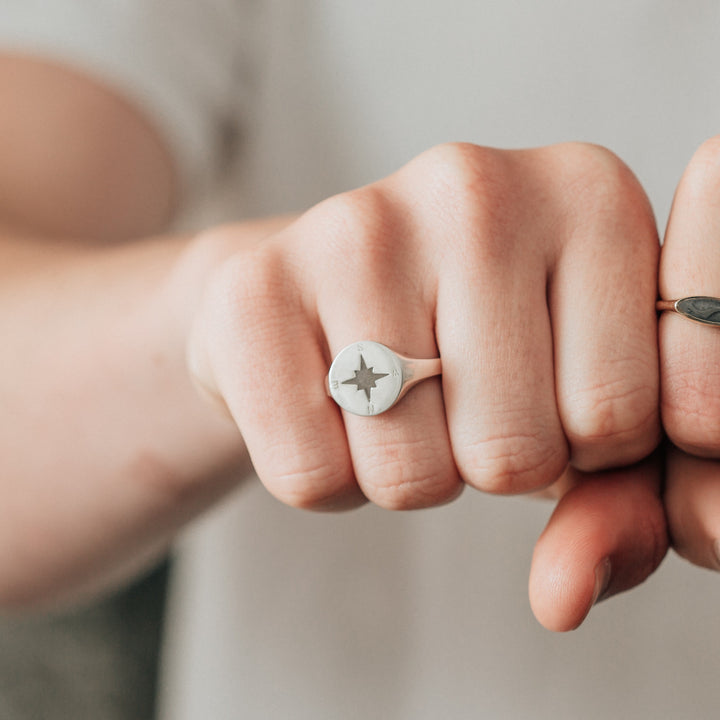 Compass Signet Cremation Ring in 14K White Gold