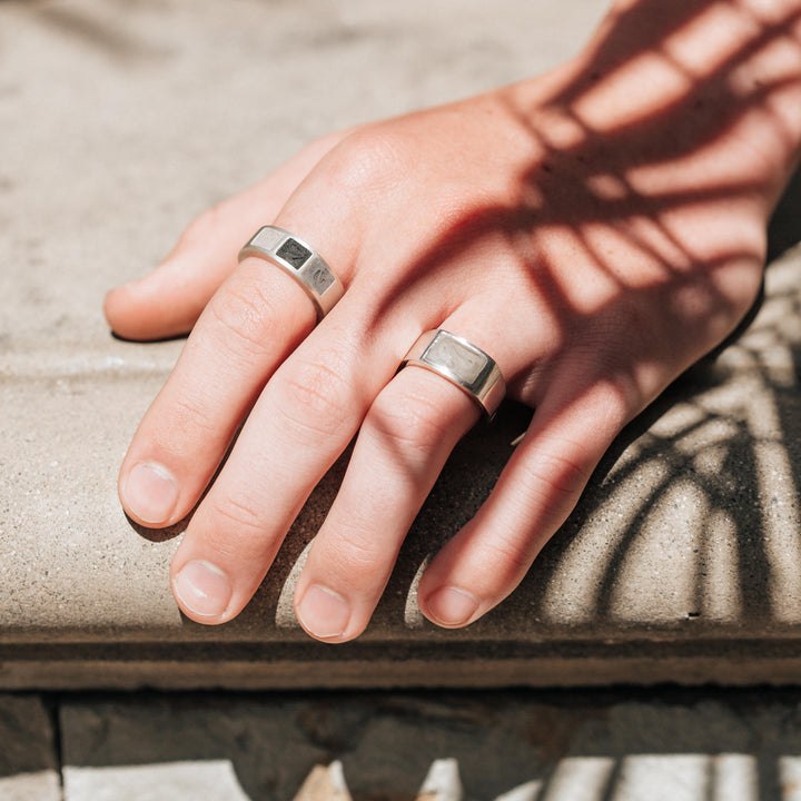 Detailed Rectangle Setting Cremation Ring in 14K Yellow Gold
