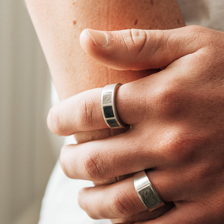 Three Setting Classic Band Cremation Ring in 14K White Gold