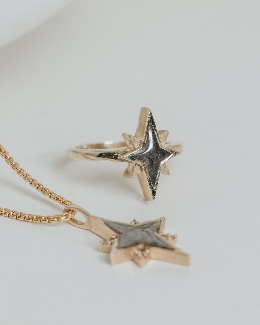 North Star Cremation Ring in 14K Yellow Gold