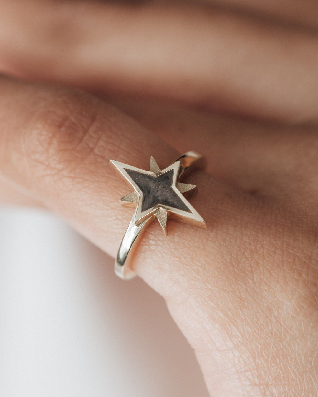 North Star Cremation Ring in 14K Yellow Gold