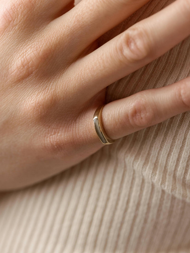 Smooth Band Cremation Ring in 14K White Gold