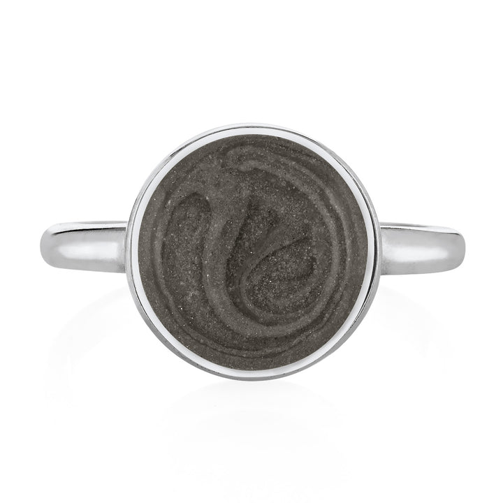 Pictured here is the 12mm Circle Stacking in 14K White Gold by close by me from the front