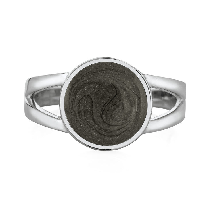 Pictured here is a front view of the Circle Split Shank Ring in 14K White Gold by close by me