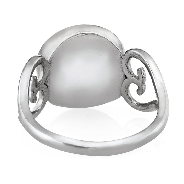 A photo of the back of the Heart Filigree Ring Band Design by close by me