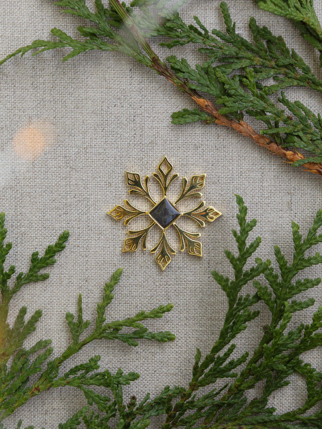 Snowflake Cremation Ornament 2026 Annual Edition