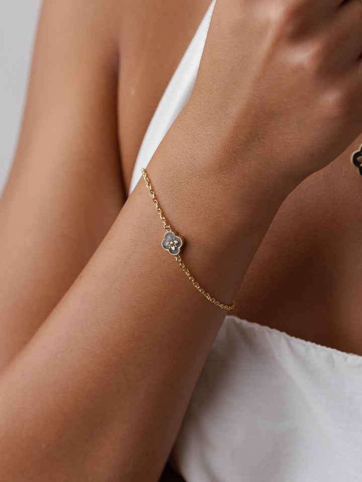 Clover Cremation Bracelet in 14K Yellow Gold