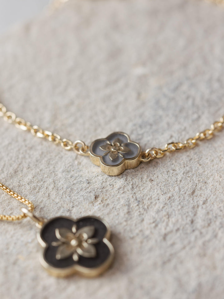 Clover Cremation Bracelet in 14K Yellow Gold