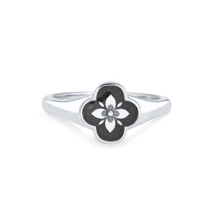 Clover Cremation Ring in 14K White Gold