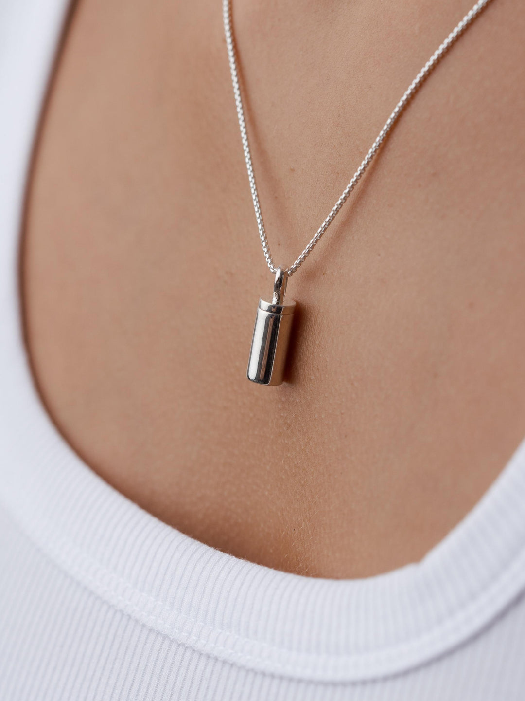 Cylinder Urn Necklace in 14K Gold