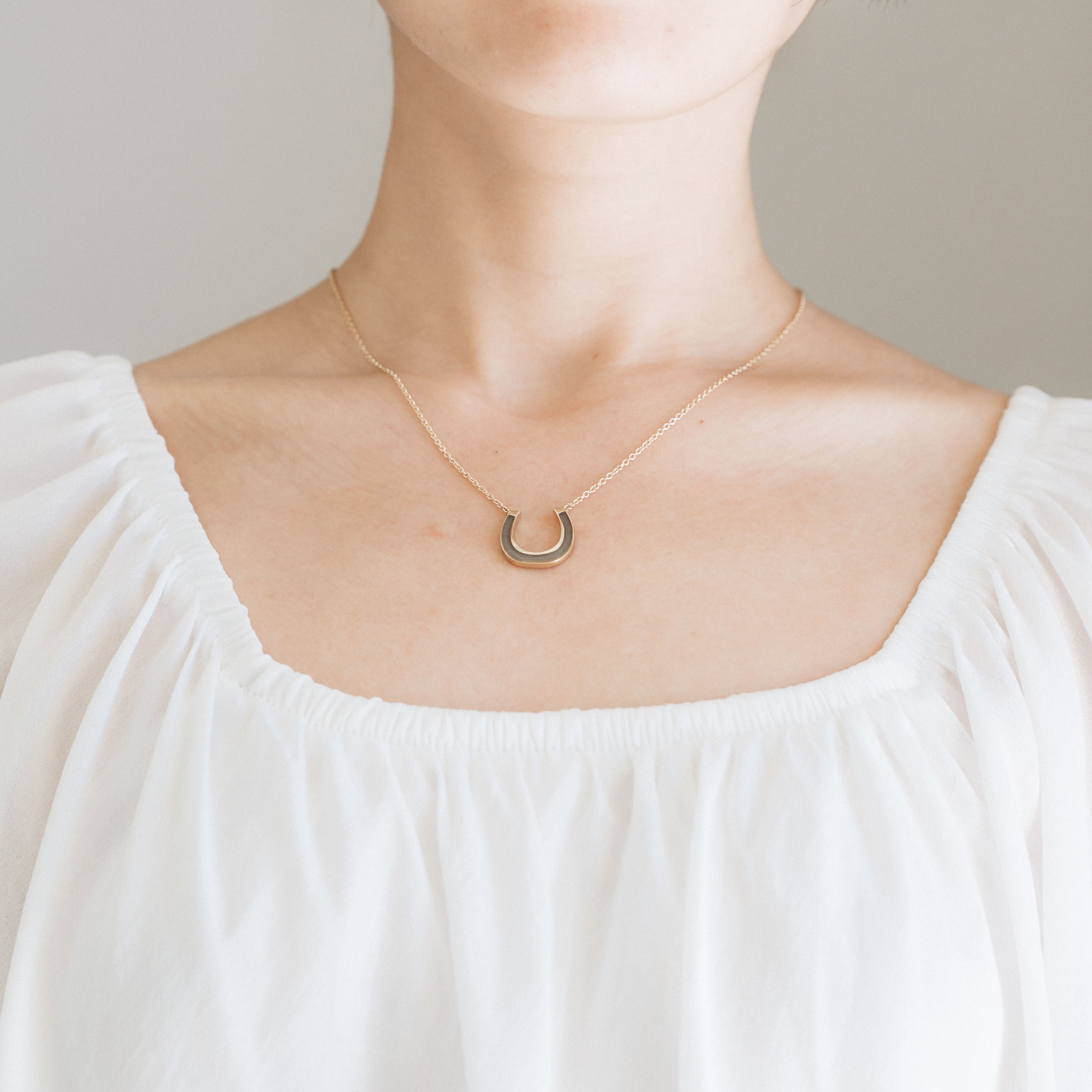 Horseshoe Necklace – M.Liz Jewelry