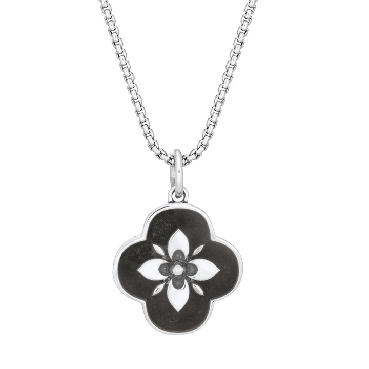Clover Cremation Necklace in Sterling Silver