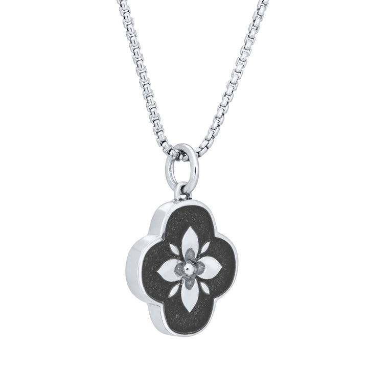 Clover Cremation Necklace in 14K White Gold