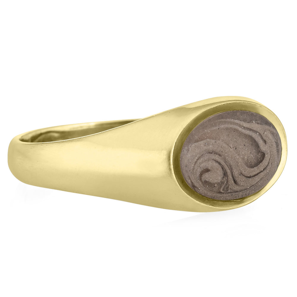 Pictured here is the 14K Yellow Gold Men's Lateral Oval Signet Ring by close by me jewelry from the front