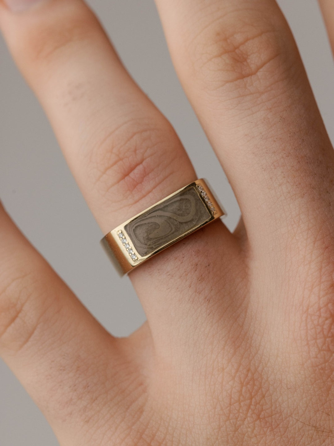 Men's Classic Diamond Band Cremation Ring in 14K Rose Gold