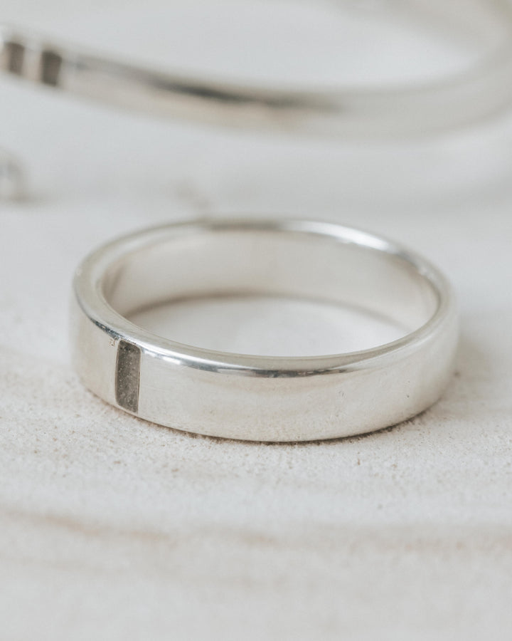 Men's Simple Band Cremation Ring in 14K White Gold