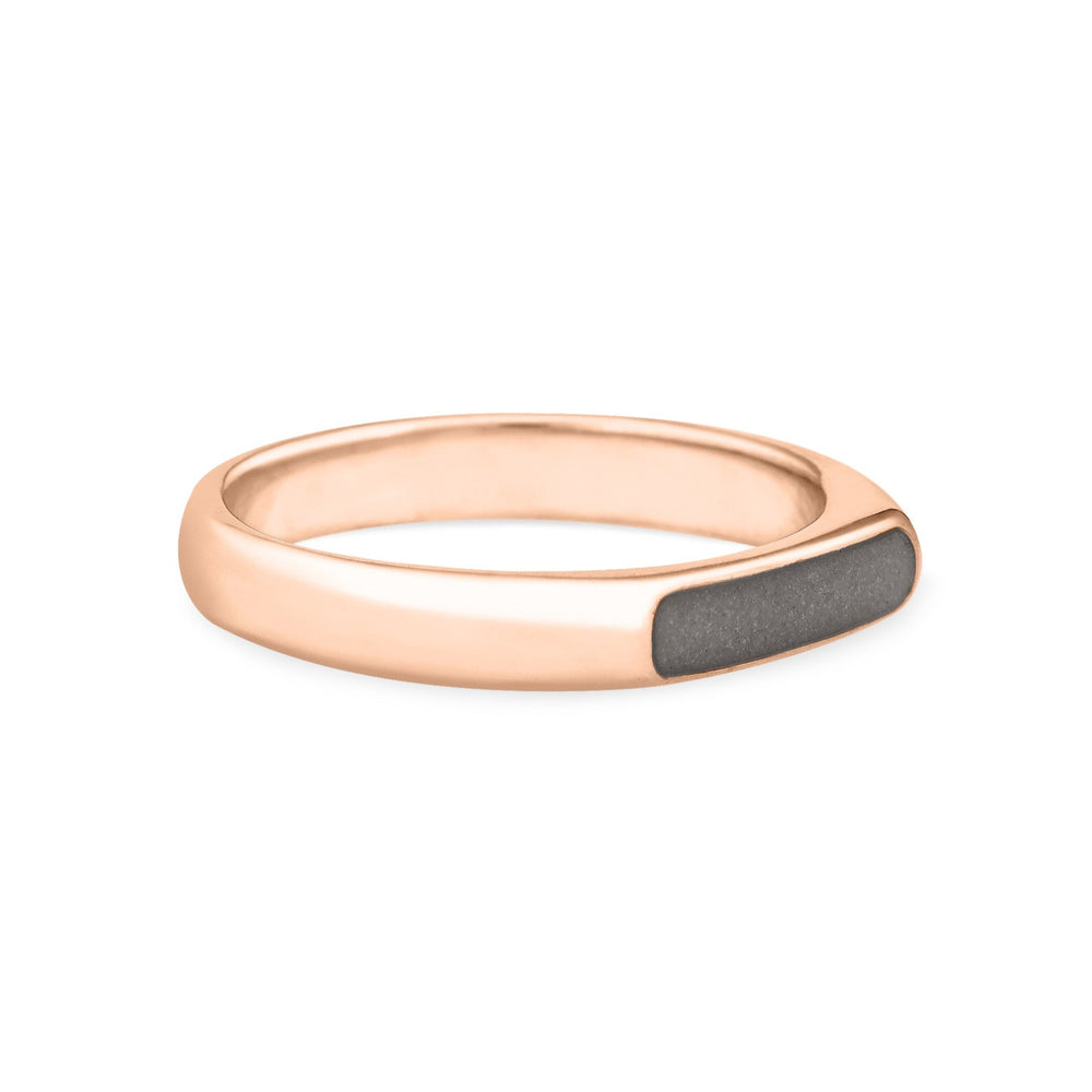 Side view of Close By Me's Men's Smooth Band Cremation Ring in 14K Rose Gold.