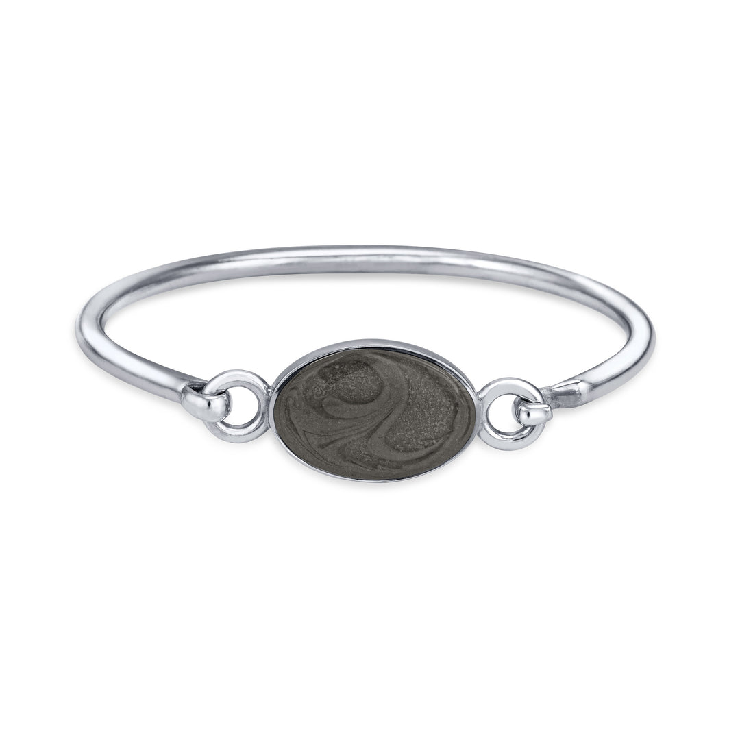 14k White Gold Cremation Bracelet with cremation ashes shown from the front