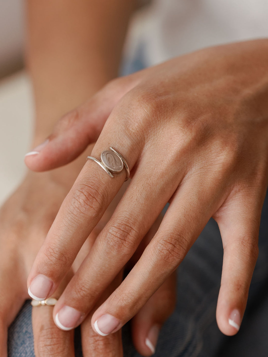 Oval Spiral Band Cremation Ring in 14K White Gold