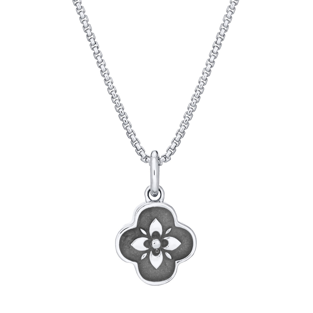 Clover Cremation Necklace in 14K White Gold
