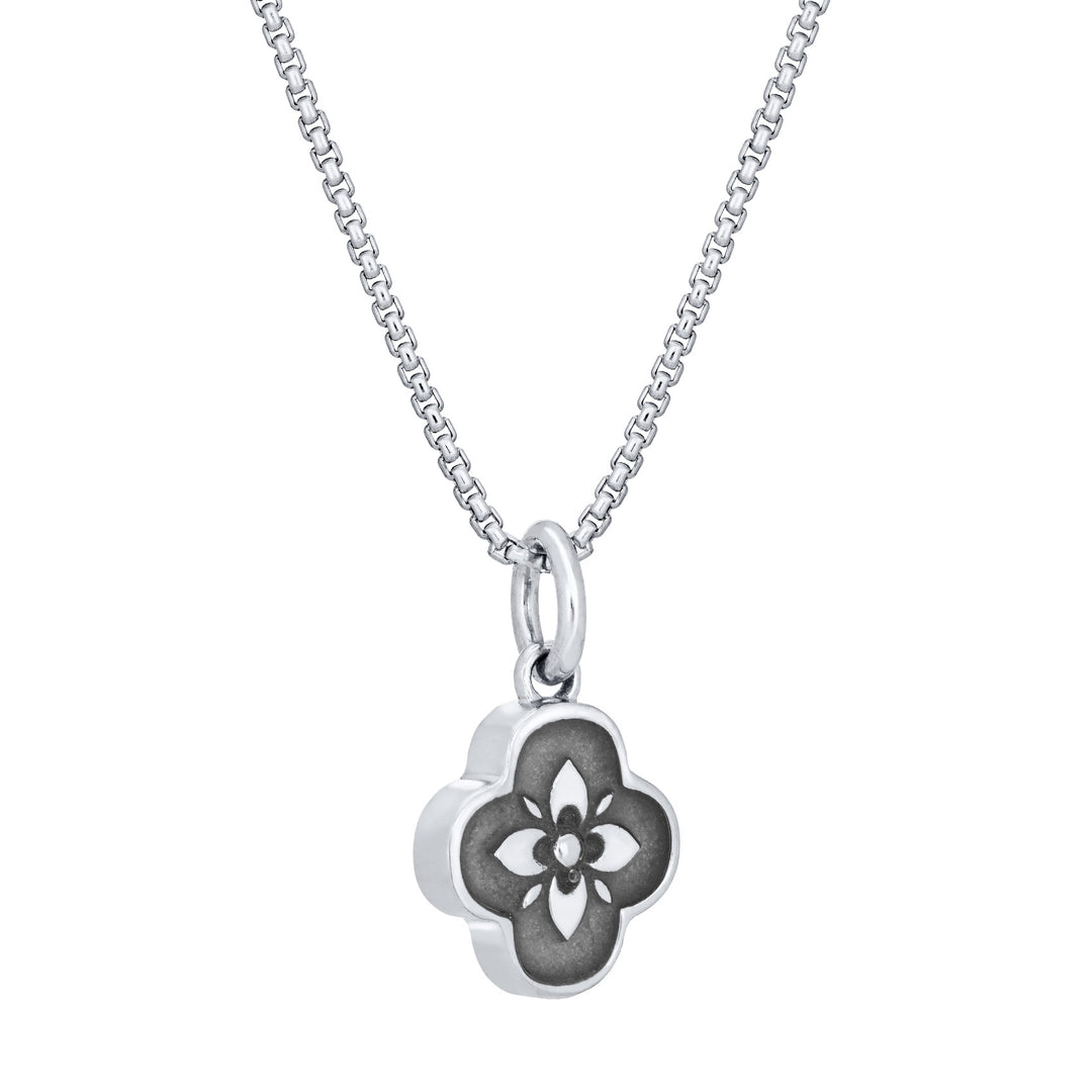Clover Cremation Necklace in 14K White Gold