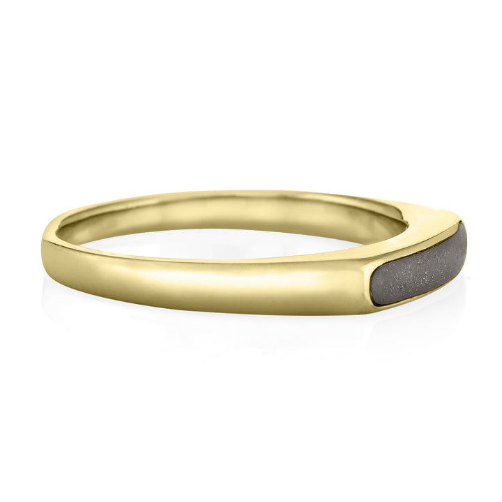A close up side view of the smooth band cremains ring in 14k yellow gold by close by me jewelry