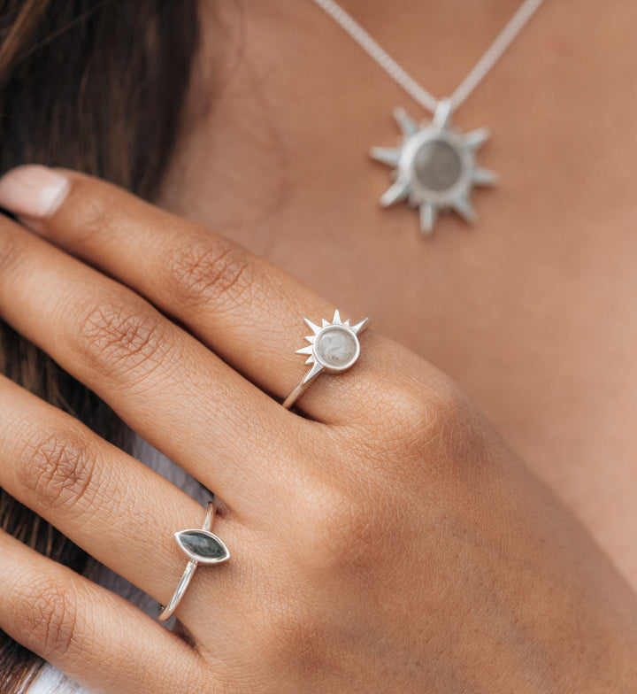 Sunrise Cremation Ring in 14K White Gold