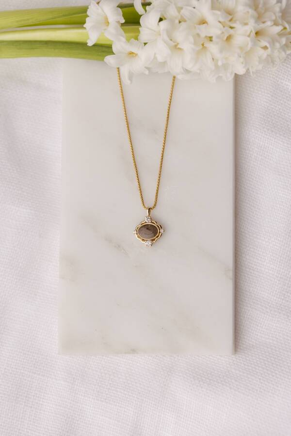 Scalloped Oval Cremation Necklace in 14K Yellow Gold with Diamonds