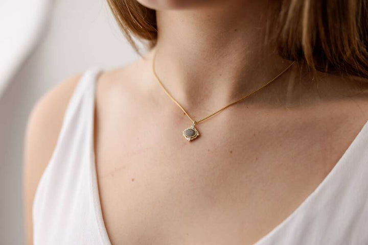 Scalloped Oval Cremation Necklace in 14K Yellow Gold with Diamonds