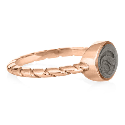 A photo showing close by me jewelry's 14K Rose Gold Cable Band Ring design from the side