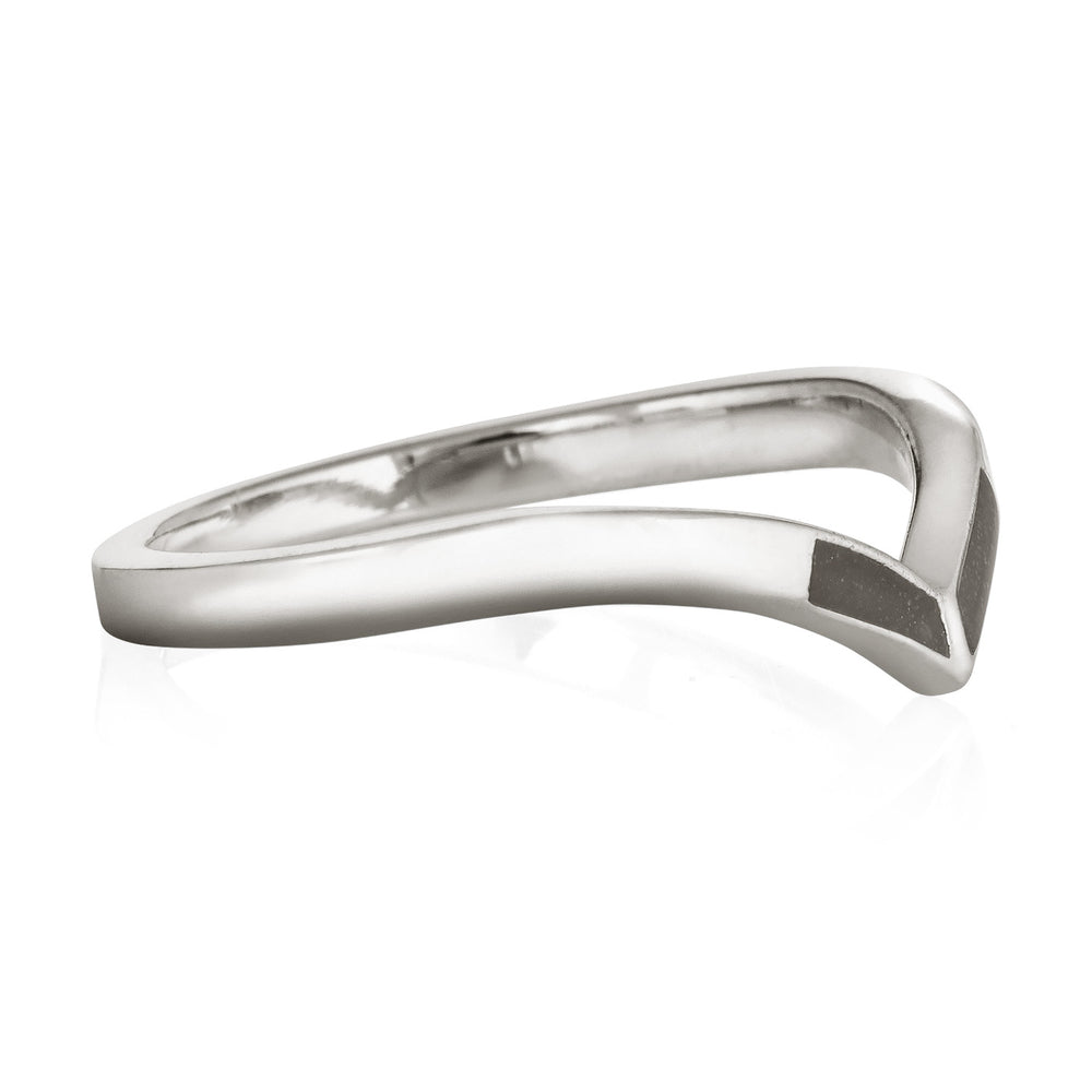 Pictured here is close by me jewelry's Chevron Cremation Ring in Sterling Silver from the side to show the thickness of the band