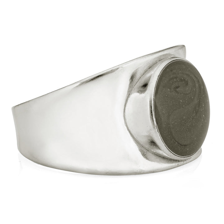 Pictured here is a side view of close by me's Concave Band Ring design in Sterling Silver