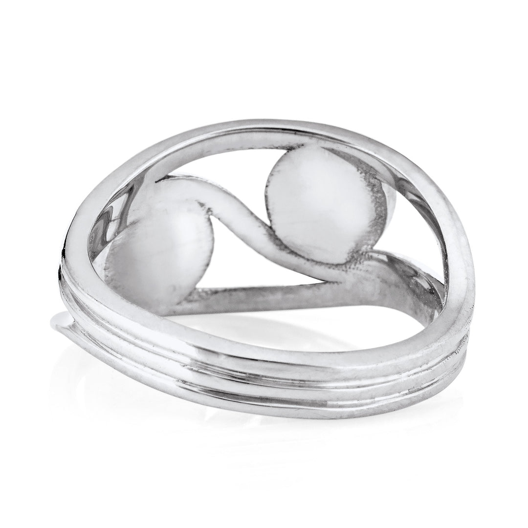 Pictured here is the 14K White Gold Double-Setting Cremation Ring by close by me jewelry from the back to show the inside of the band and back of the setting