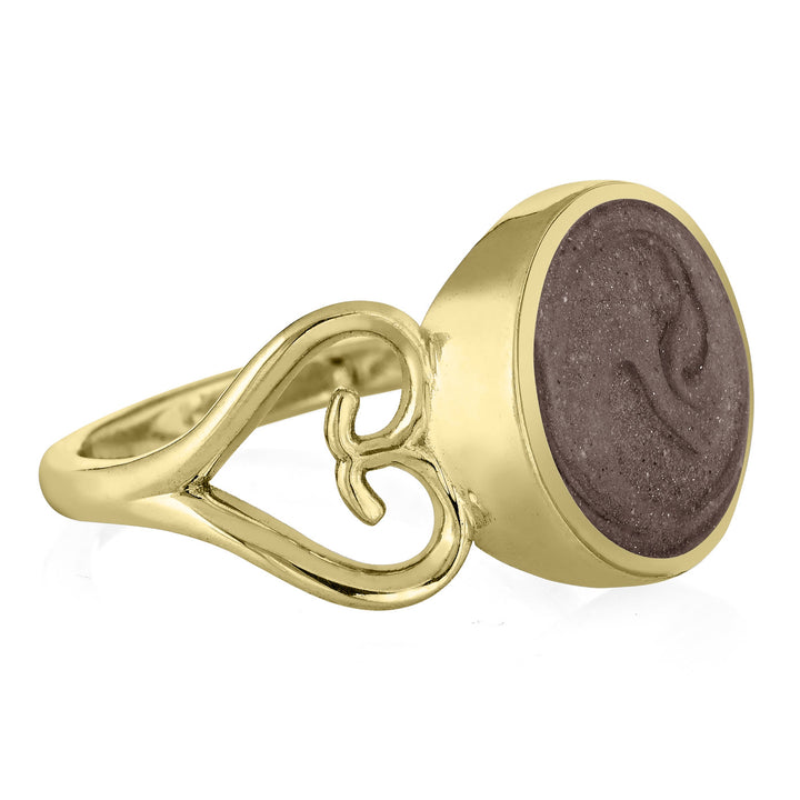 Pictured here is a side view of close by me's Heart Filigree Band Ring in 14K Yellow Gold