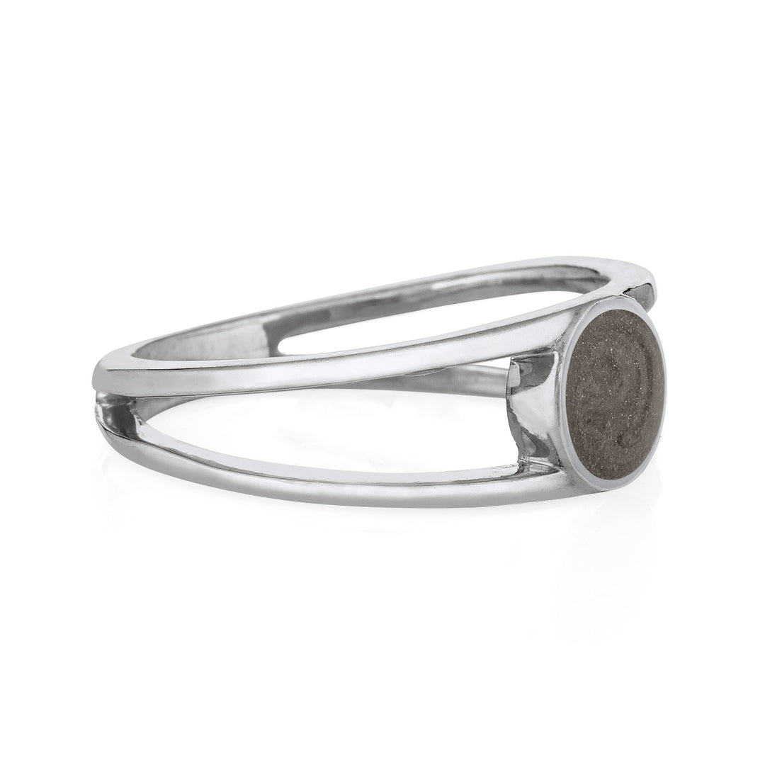 Pictured here is close by me jewelry's 14K White Gold Twin Band Cremains Ring from the side