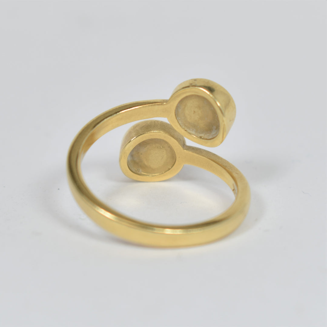Sale | Bypass Ring  in 14K Yellow Gold, size 7